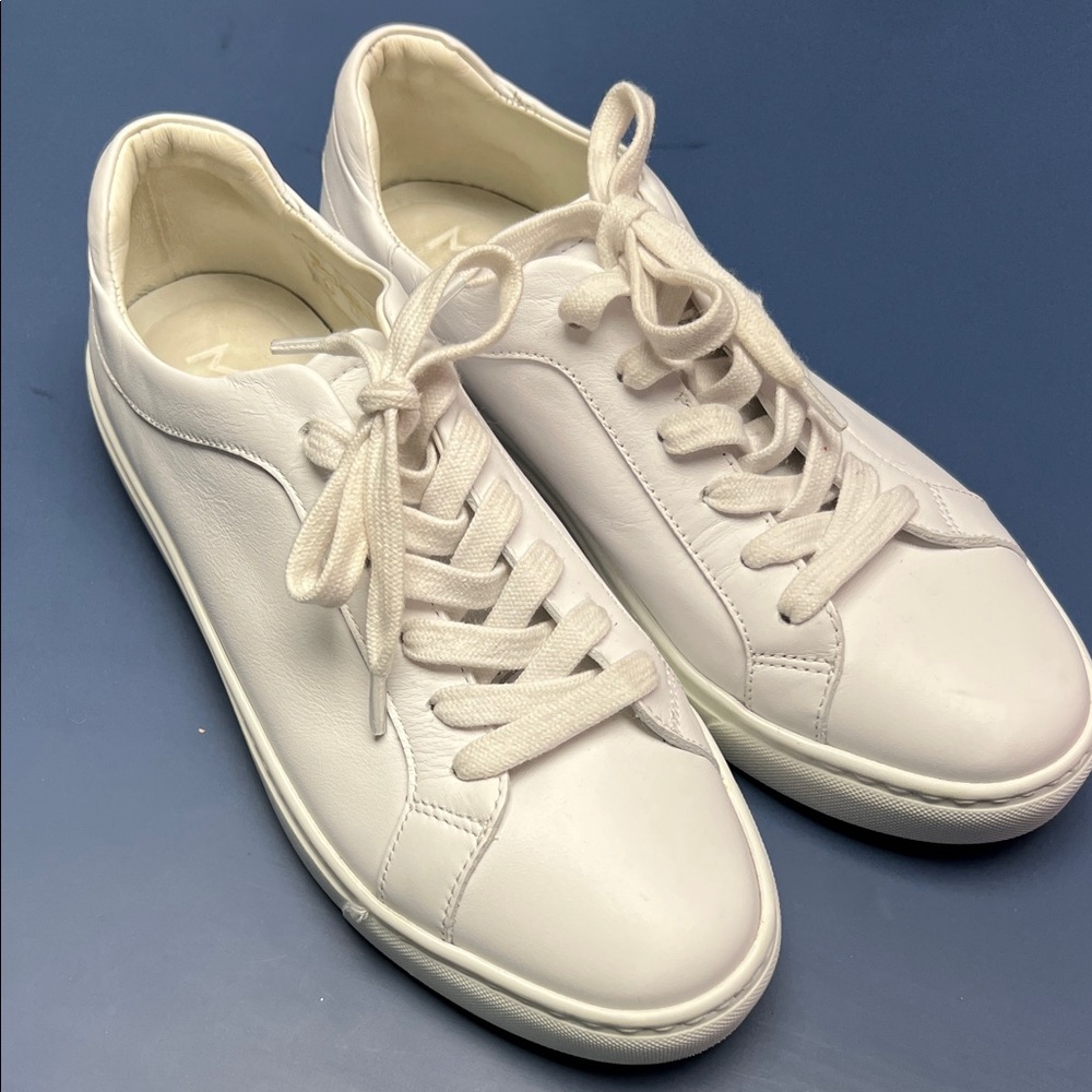 M. Gemi White Leather Lace-Up Sneakers